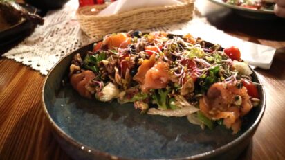 Wiosna za pasem. A może sałatkę?